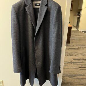Vintage Hugo Boss Cashmere Wool Coat. Charcoal color 44 Regular/54 in Europe